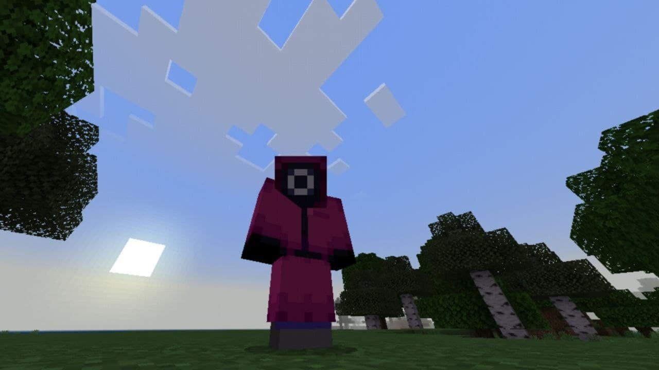 Squid Game costume from Squid Game Textures for Minecraft PE