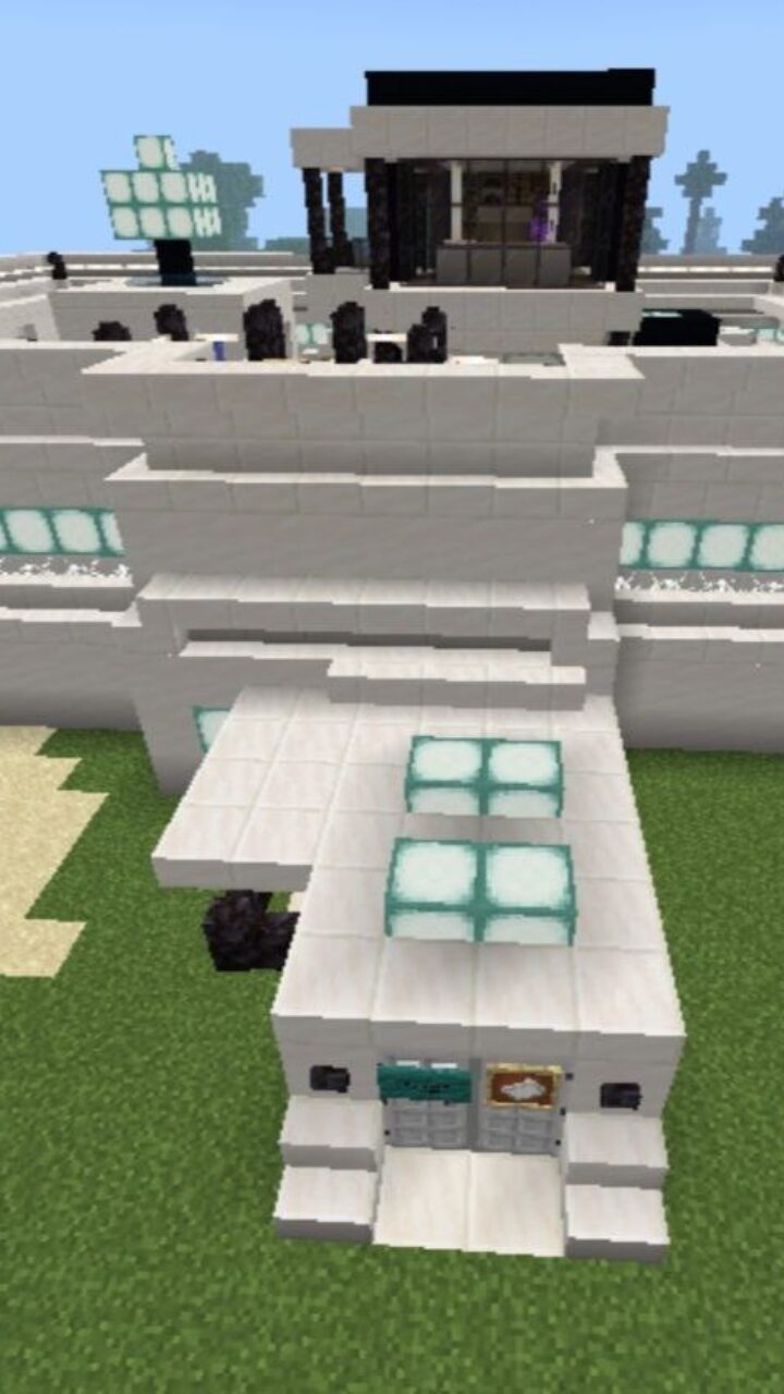 Self-sufficient Modern House for Minecraft PE