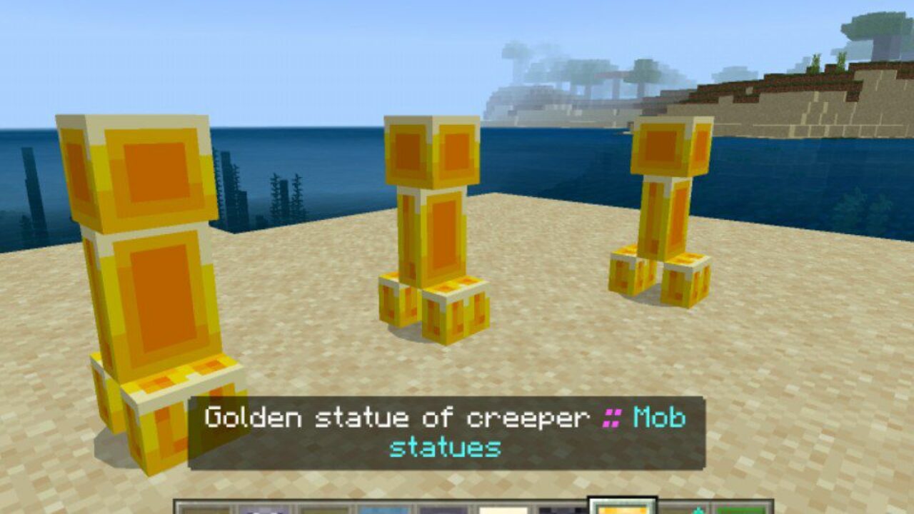 Creeper from Statues Mod for Minecraft PE